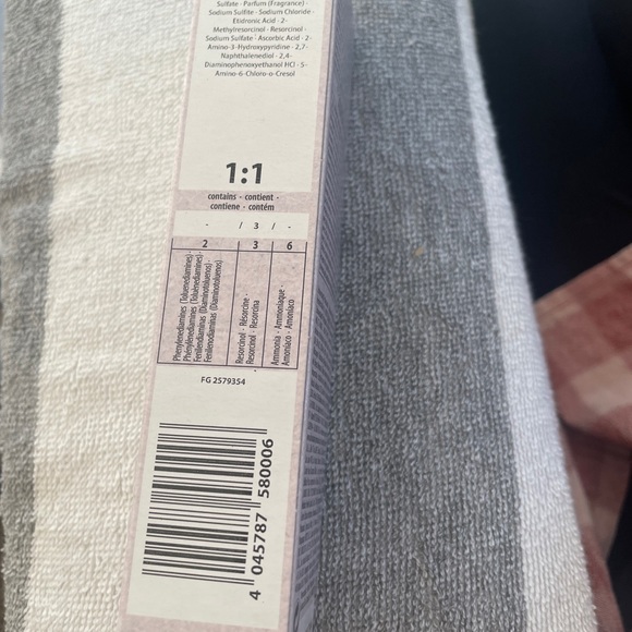 Schwarzkopf TBH True Beautiful Honest Permanent Haircolor Creme You Pick Color - Picture 2 of 4